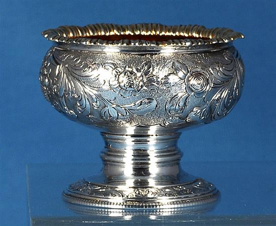 A set of four large George III silver table salts, by Robert Hennell I, Height 60mm, weight 16oz/500grms